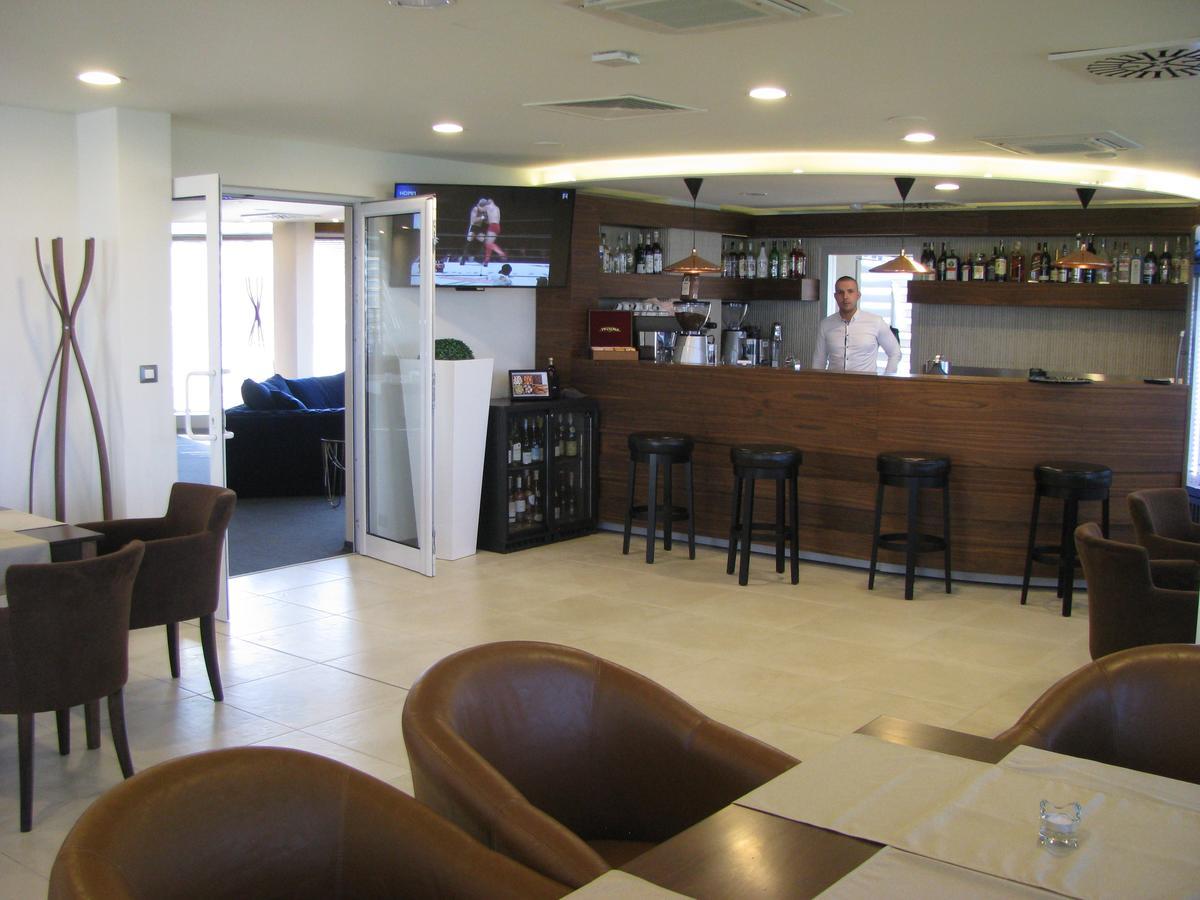 Bon Bon Park Hotel & Spa Boyana Sofia Luaran gambar
